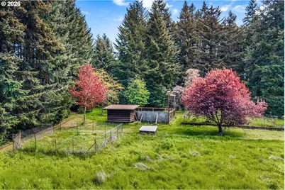 586 NW Loop Rd, White Salmon, WA 98672 - Photo 41