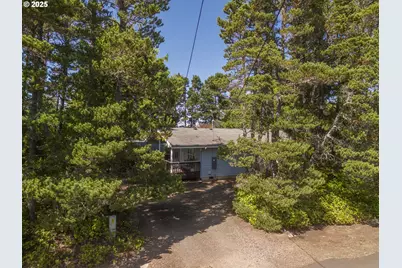5415 Hacienda Ave, Lincoln City, OR 97367 - Photo 15