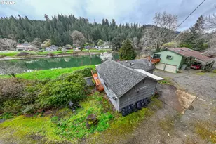 10919 E Mapleton Rd, Mapleton, OR 97453 - Photo 7