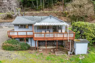 10919 E Mapleton Rd, Mapleton, OR 97453 - Photo 3