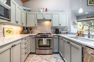 4175 N Hwy 101, Depoe Bay, OR 97341 - Photo 9