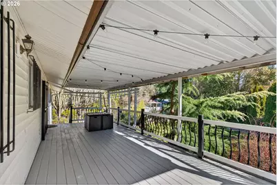 820 NE 168th Pl, Portland, OR 97230 - Photo 37