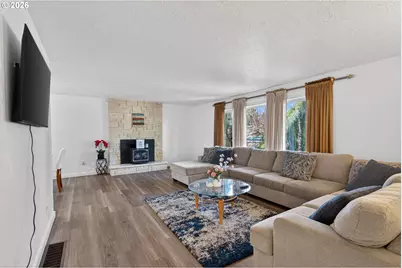 820 NE 168th Pl, Portland, OR 97230 - Photo 5