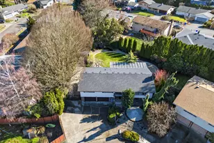 820 NE 168th Pl, Portland, OR 97230 - Photo 43