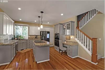 13922 NW Stonebridge Dr, Portland, OR 97229 - Photo 9