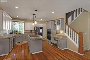 13922 NW Stonebridge Dr, Portland, OR 97229 - Photo 9