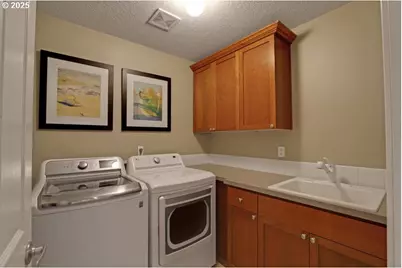 13922 NW Stonebridge Dr, Portland, OR 97229 - Photo 23