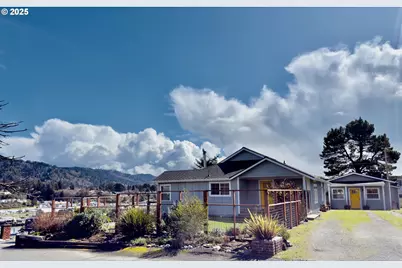 236 Fountain Ct, Brookings, OR 97415 - Photo 1