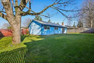 1384 NE 19th St, Gresham, OR 97030 - Photo 21