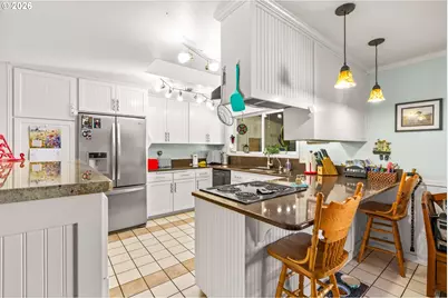 28779 Jager Ln, Junction City, OR 97448 - Photo 9