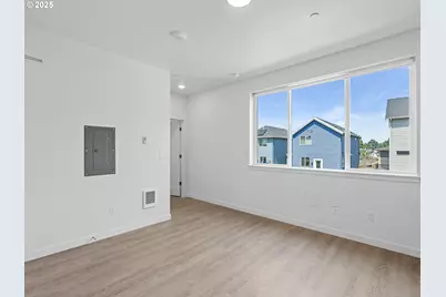 11 NE 55th Ave, Portland, OR 97213 - Photo 9