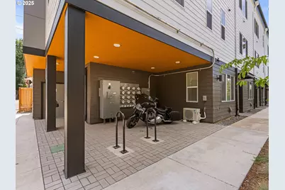 11 NE 55th Ave, Portland, OR 97213 - Photo 3