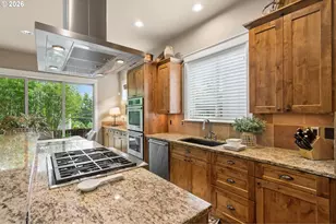 9830 NW Wayne Ln, Portland, OR 97229 - Photo 13