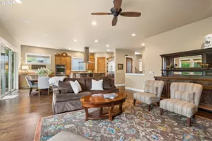 9830 NW Wayne Ln, Portland, OR 97229 - Photo 7
