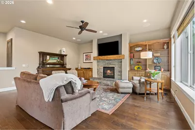 9830 NW Wayne Ln, Portland, OR 97229 - Photo 3