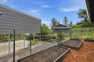 303 Trail St, Gaston, OR 97119 - Photo 35