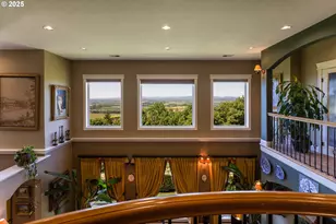 5230 Eola Dr, Salem, OR 97304 - Photo 29