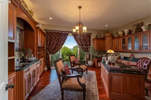 5230 Eola Dr, Salem, OR 97304 - Photo 23