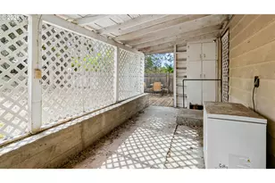 617 SE 8th St, Pendleton, OR 97801 - Photo 19