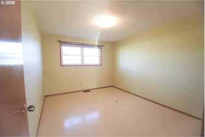 1453 Astor Way, Woodburn, OR 97071 - Photo 9