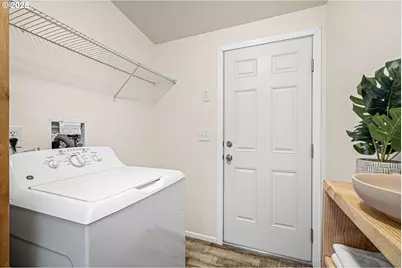 1415 S Bertelsen Rd #112, Eugene, OR 97402 - Photo 25