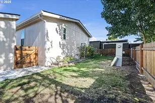 1415 S Bertelsen Rd, Eugene, OR 97402 - Photo 27