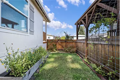 1415 S Bertelsen Rd #112, Eugene, OR 97402 - Photo 29