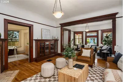 1427 SE Taylor St, Portland, OR 97214 - Photo 9