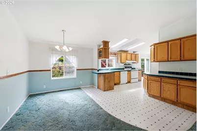 4720 Northwest Dr, The Dalles, OR 97058 - Photo 11