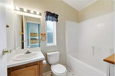 4720 Northwest Dr, The Dalles, OR 97058 - Photo 25