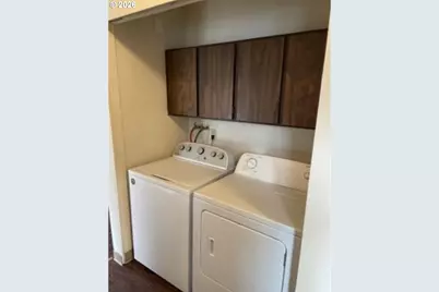 7856 SE Stephanie Ct, Milwaukie, OR 97222 - Photo 11