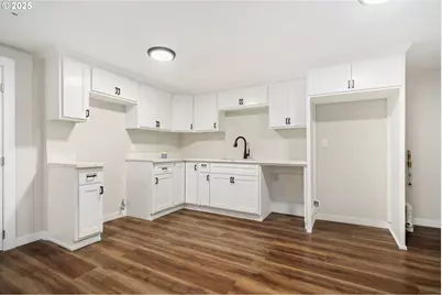 13949 NE San Rafael St, Portland, OR 97230 - Photo 19