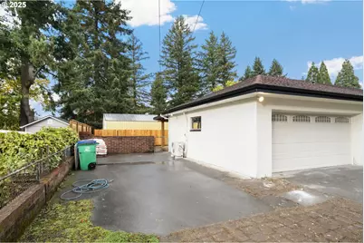 13949 NE San Rafael St, Portland, OR 97230 - Photo 27