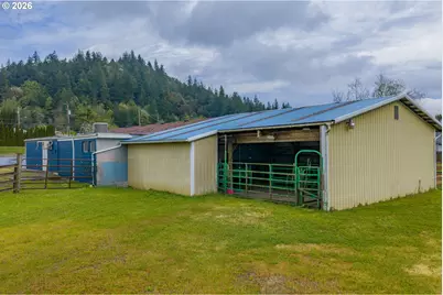 1980 Roseburg Rd, Myrtle Point, OR 97458 - Photo 3