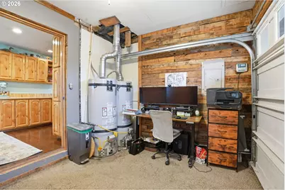 364 NE 9th Ave, Canby, OR 97013 - Photo 27