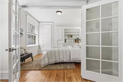 2109 NW Irving St #211, Portland, OR 97210 - Photo 13