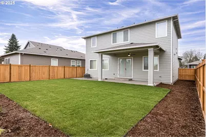 15208 SE Towers Ter, Milwaukie, OR 97267 - Photo 3