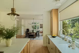 1615 S Greenwood Rd, Portland, OR 97219 - Photo 9