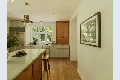 1615 S Greenwood Rd, Portland, OR 97219 - Photo 7