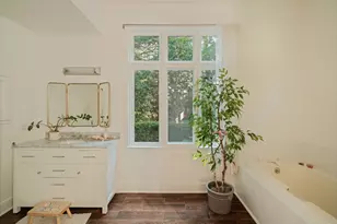1615 S Greenwood Rd, Portland, OR 97219 - Photo 33