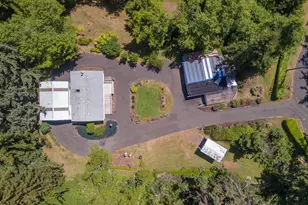 1621 NE Yaquina Heights Dr, Newport, OR 97365 - Photo 1