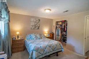 962 NW Keasey St, Roseburg, OR 97471 - Photo 23