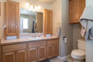 962 NW Keasey St, Roseburg, OR 97471 - Photo 25