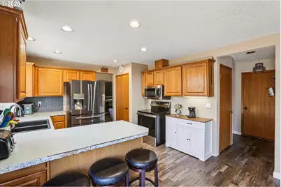 4055 NE 13th Ter, Gresham, OR 97030 - Photo 13