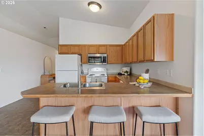 11020 Rees St NE, Donald, OR 97020 - Photo 9