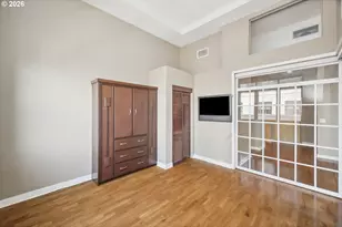 821 NW 11th Ave, Portland, OR 97209 - Photo 7