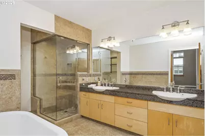 821 NW 11th Ave #609, Portland, OR 97209 - Photo 27