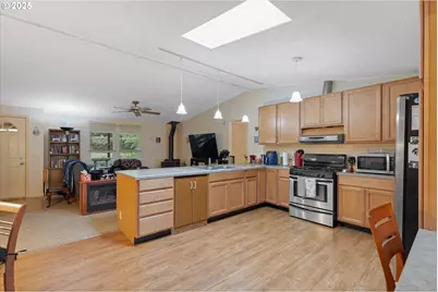 353 N Deerlane Dr, Otis, OR 97368 - Photo 5