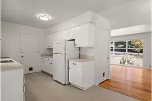 6407 SW 47th Pl, Portland, OR 97221 - Photo 9