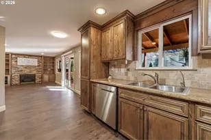 16915 SE 6th St, Vancouver, WA 98684 - Photo 11